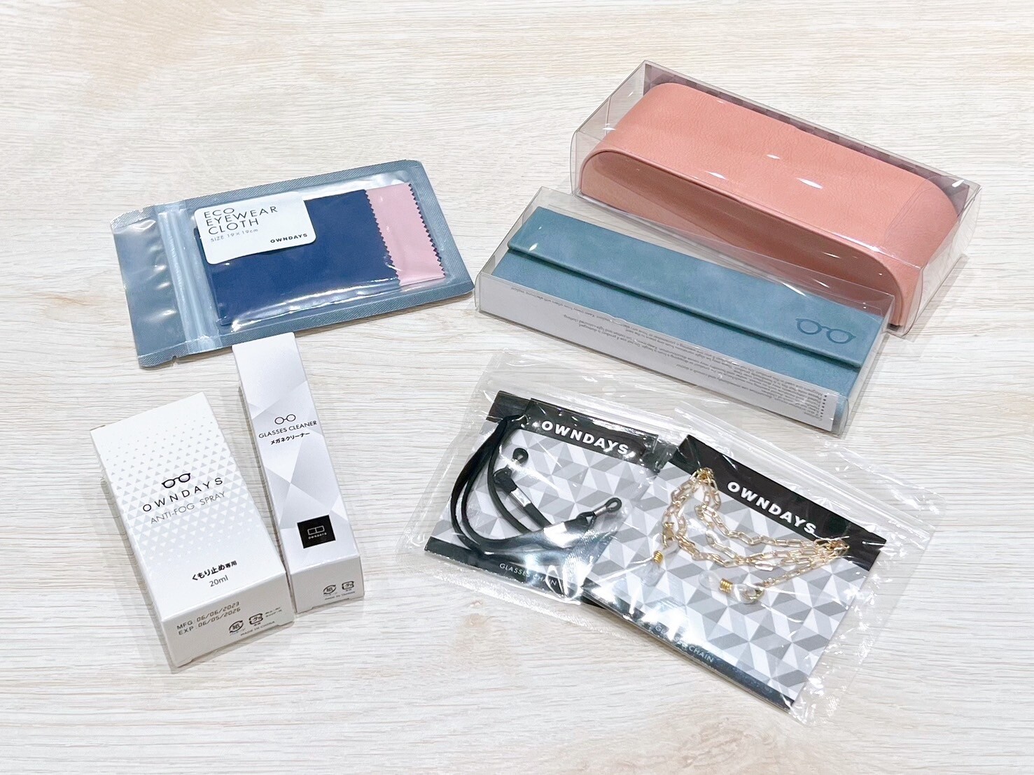 プレゼントにもおすすめ！メガネグッズのご紹介♪