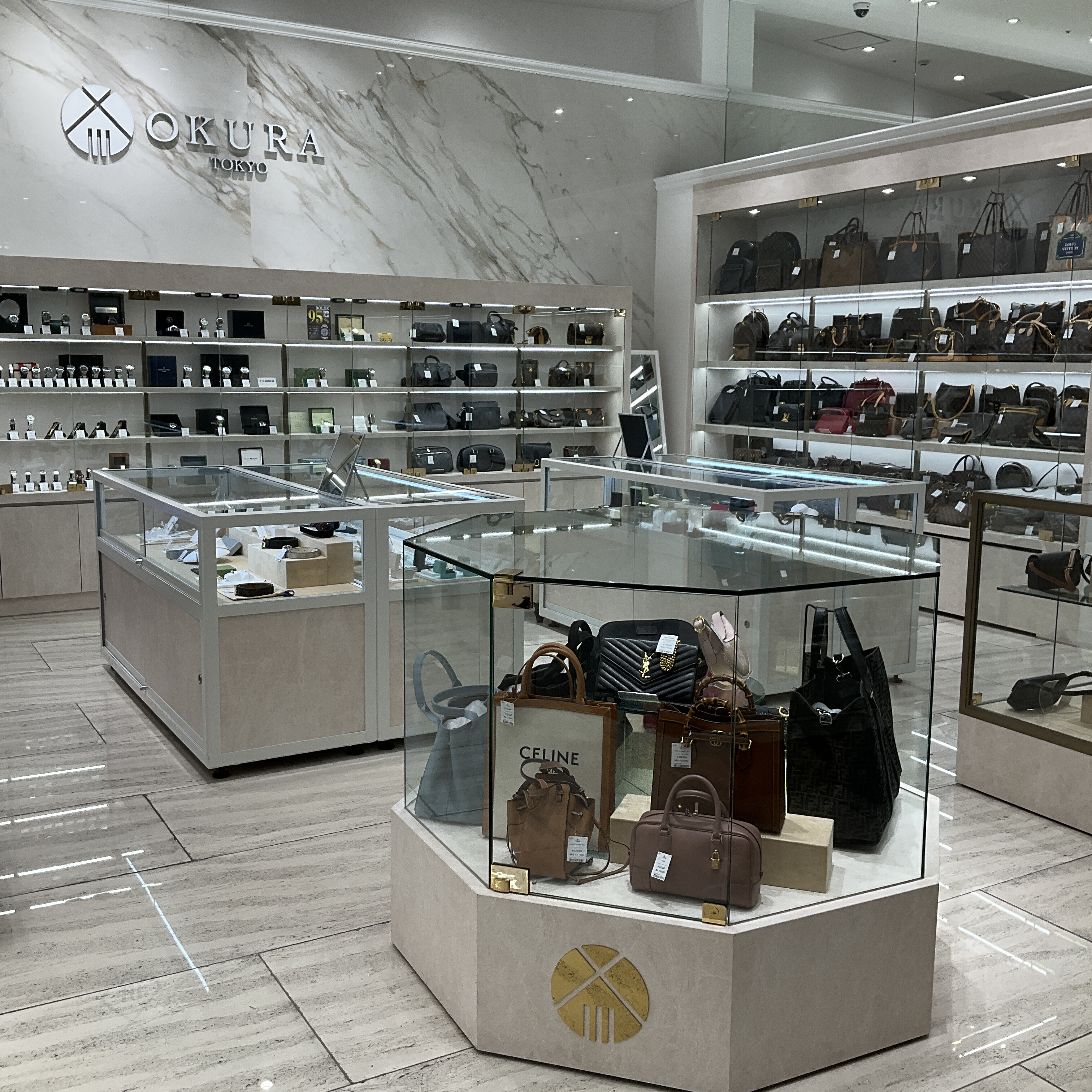 バッグ👜・宝石💎続々入荷中!!😍