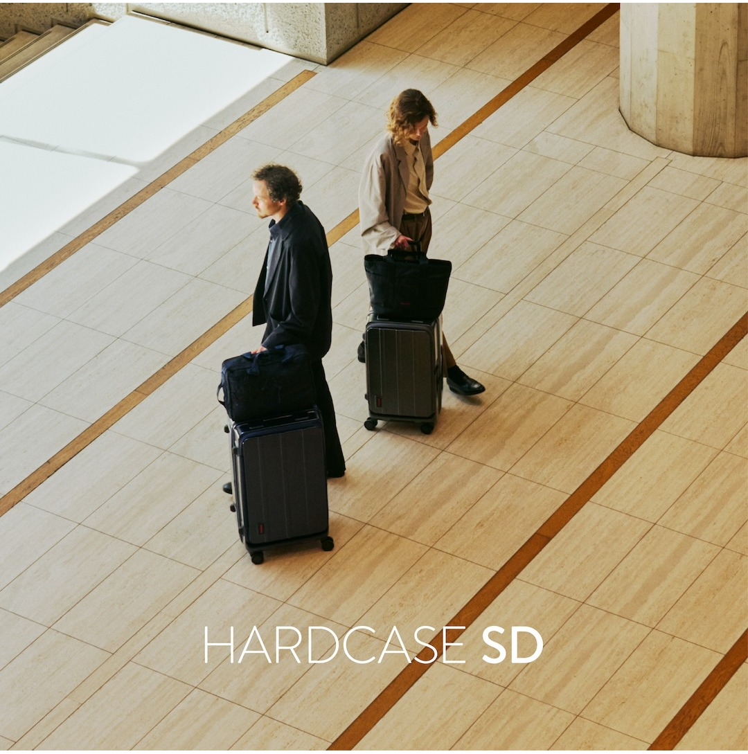 【BRIEFING TRAVEL】